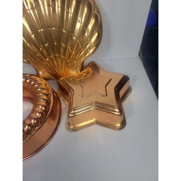3 Vintage Gelatin Molds, Cake Pans, Copper Tone Star Shell Ring - Picture 3 of 7